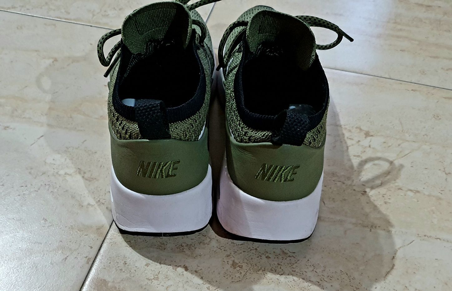 Nike Air Max Thea Ultra Flyknit Зелен
