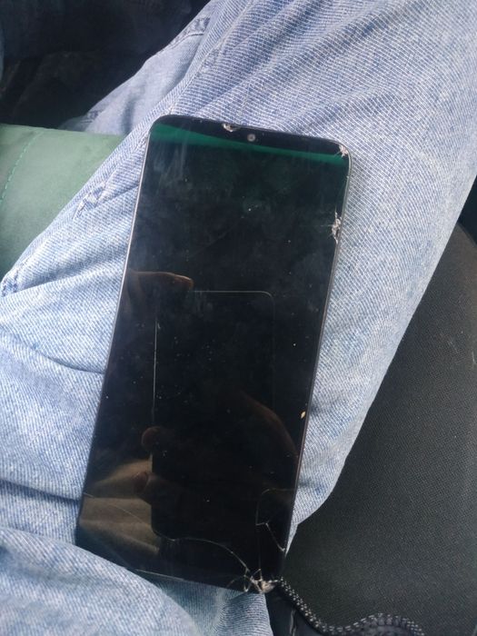 Xonor x7a sotiladi Samsung tellarga abmenga ham bor