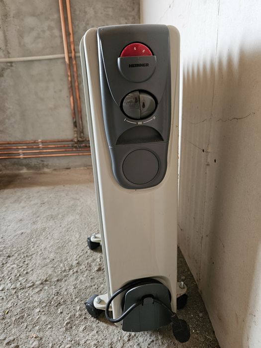 Radiator HEINNER ulei 2000 W