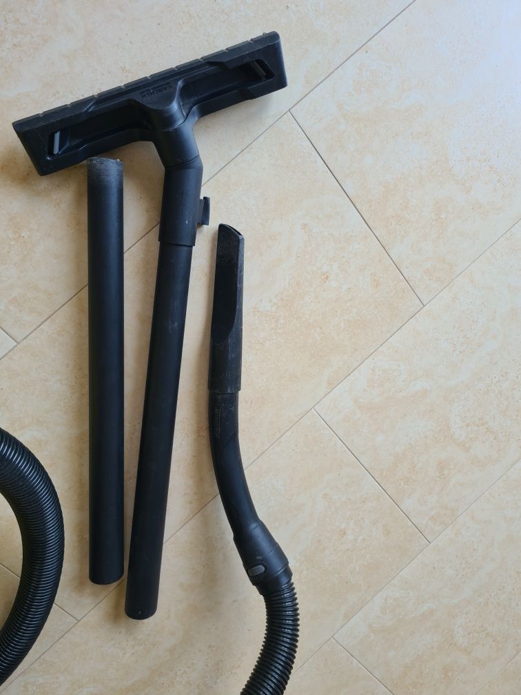 Kärcher WD 3 - aspiarator de praf