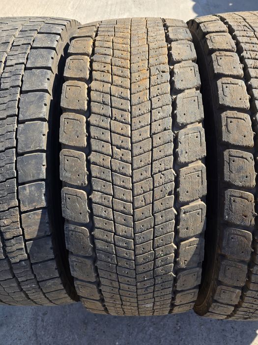 Anvelope de tractiune 315-70r22.5 Michelin si Continental