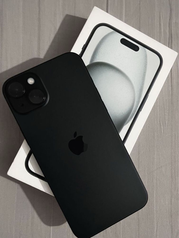 Iphone 15. Тек өзім ұстағам