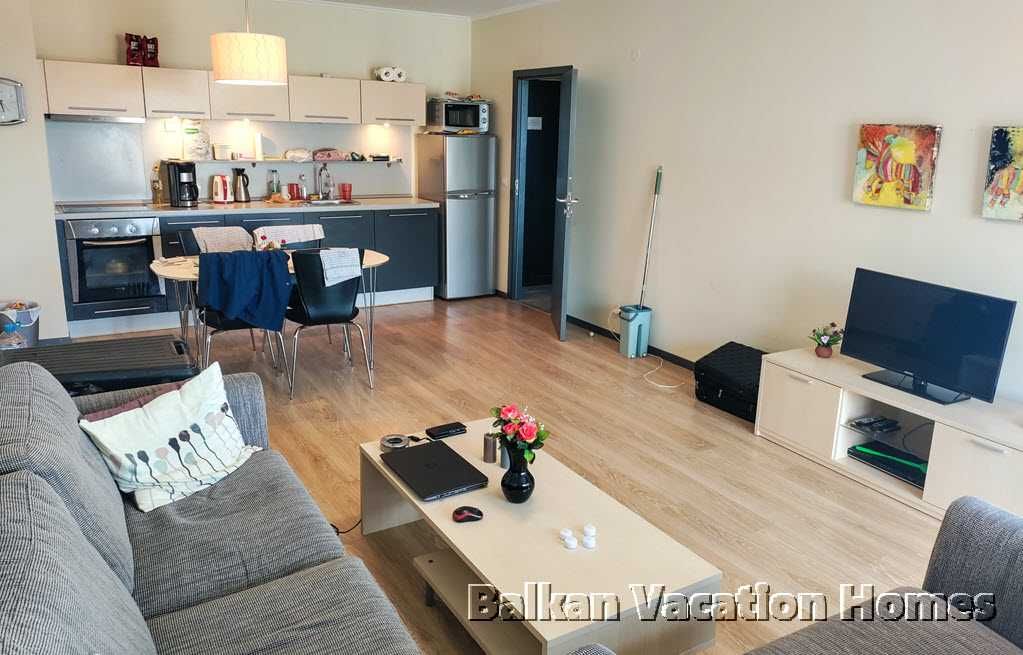 Продава се Двустаен апартамент в Бяла - 80 кв.м за 874 €/кв.м - Снимка #3