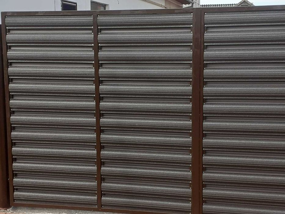 Sipca metalica 0.60 mm / Sipca gard dublu vopsita / Sipca porti