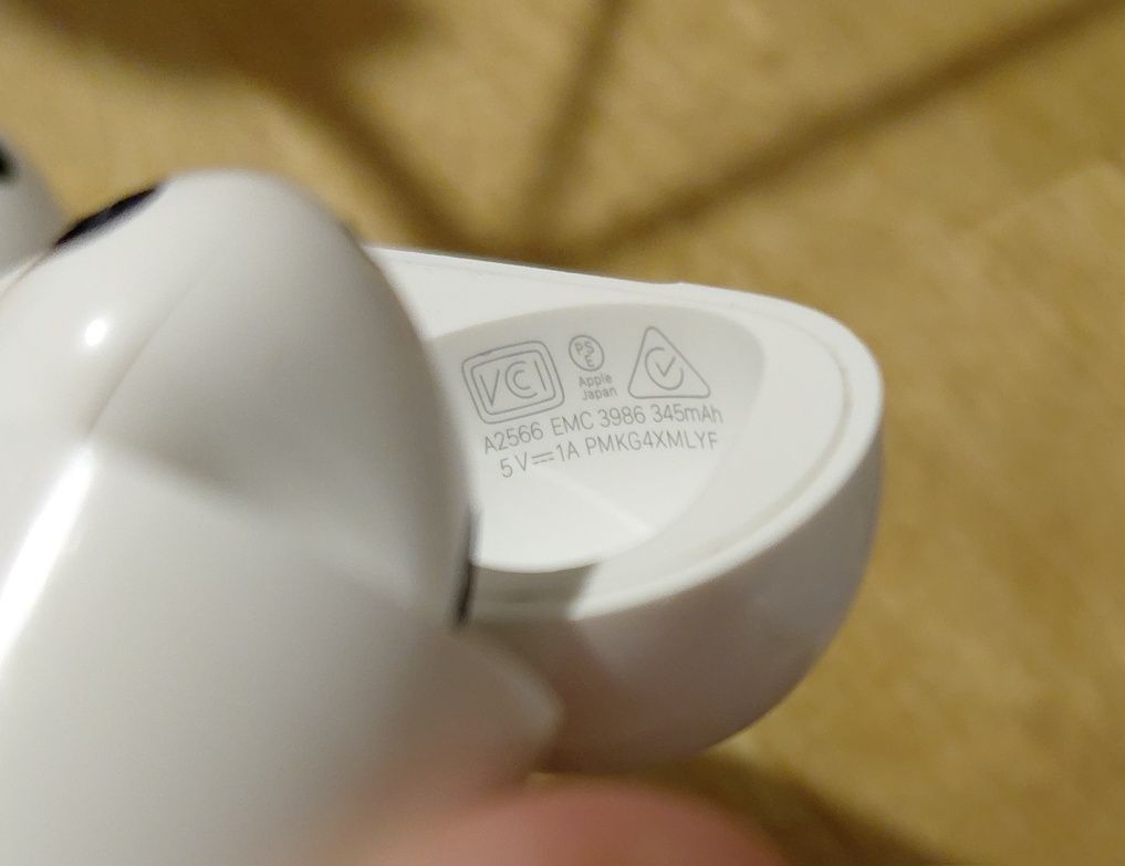 Слушалки Apple AirPods 3, Lightning Charging Case, White
