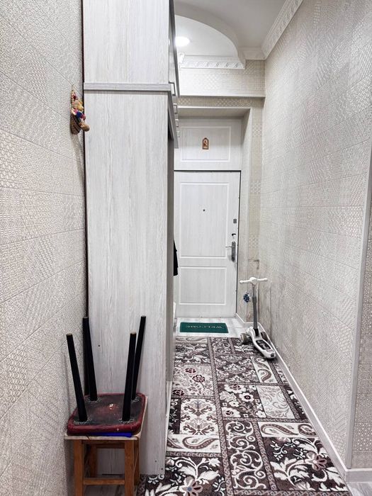 Продаётся 2 комнатная квартира Мухтар Ашрафий  56.000у.е