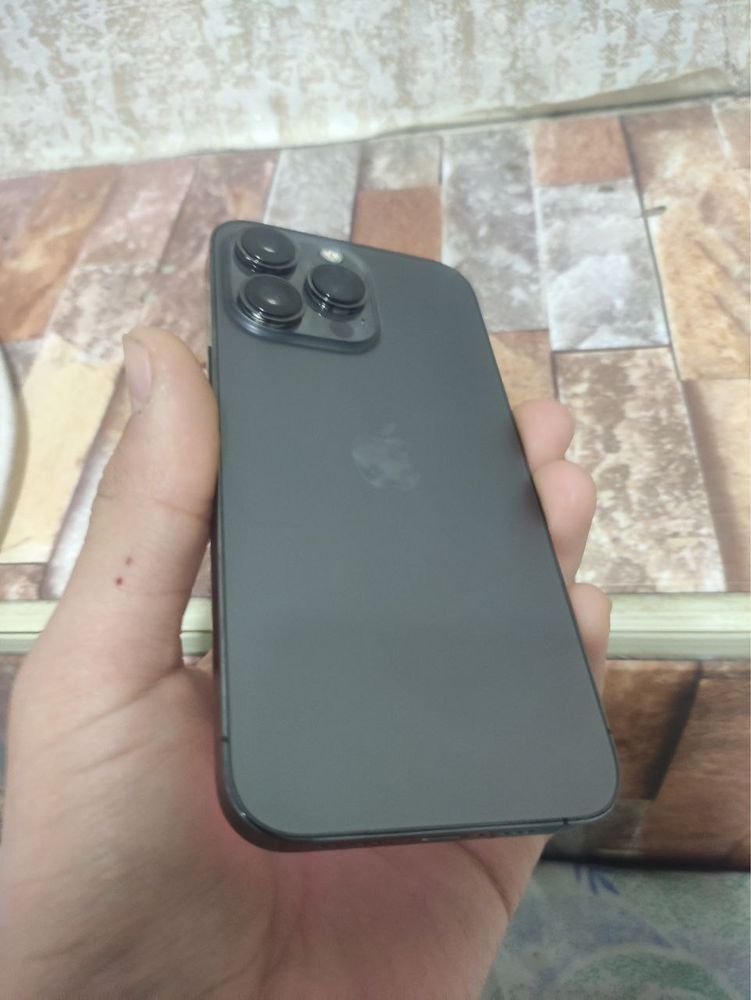 IPHONE 13PRO на идеалном состояние