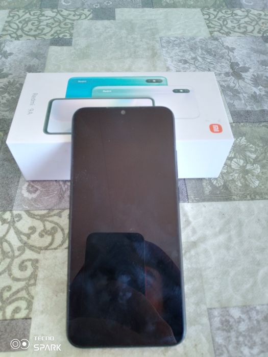 Redmi 9a holati yaxshi karopkasi bor ayol kishi ishlatgan ishlashi zur