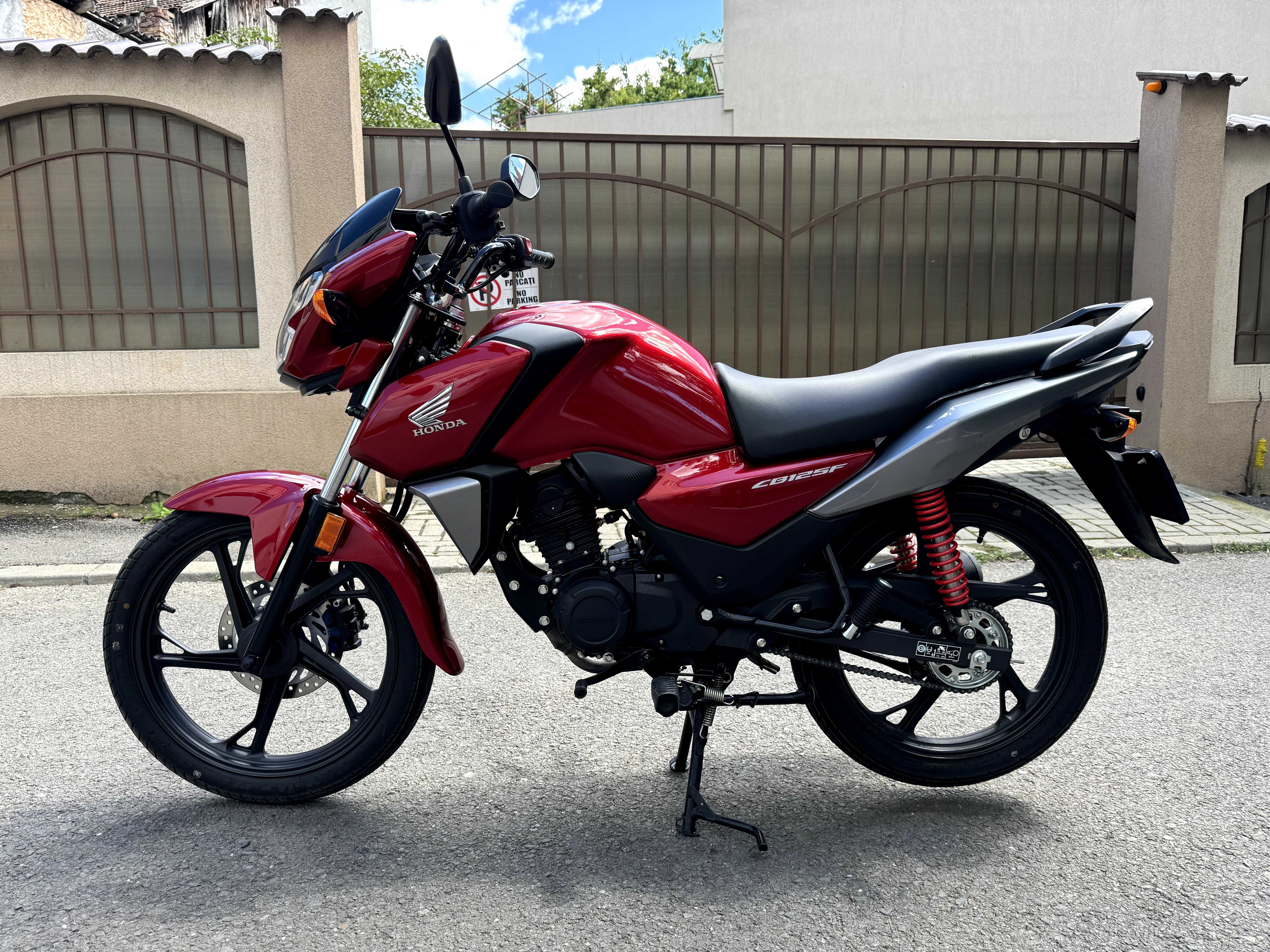 Honda CB125F 2023 - 2500 KM