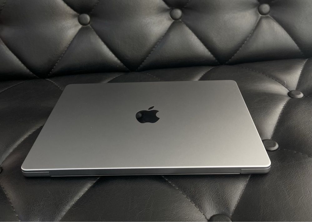 MacBook Pro M3 14-inch 2023 года в идеальном состояние