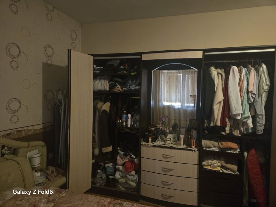 Гардероб избелен дъб с венге