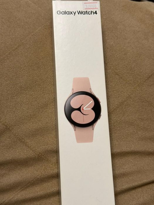 Продам новые часы с антивандальной пленкой