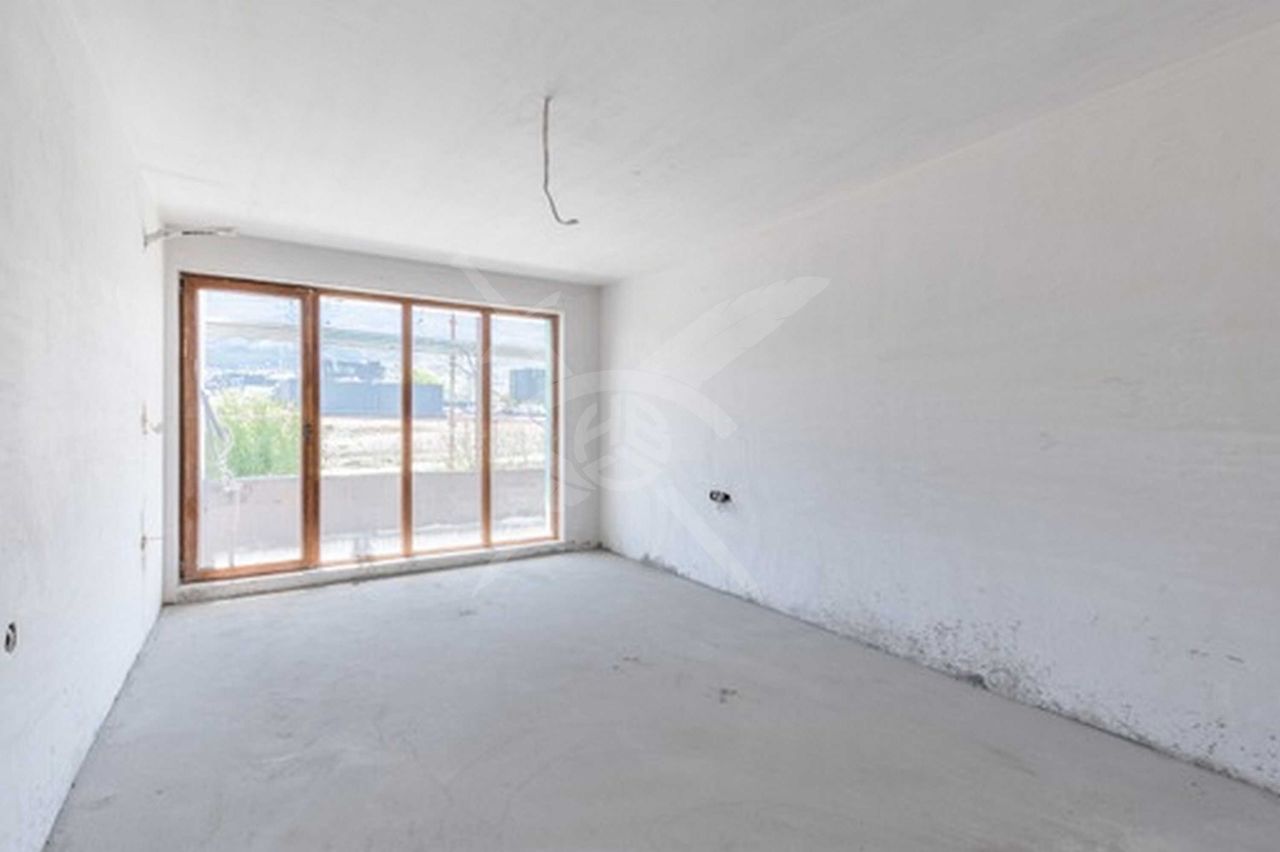 Продава се Двустаен апартамент в София, Витоша - 85 кв.м за 1989 €/кв.м - Снимка #3
