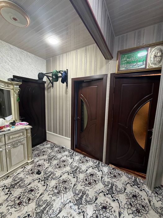 Квартира на Себзар -Нбу банк 4*5/1/5 общ  пл 90м ,балкон 2*6