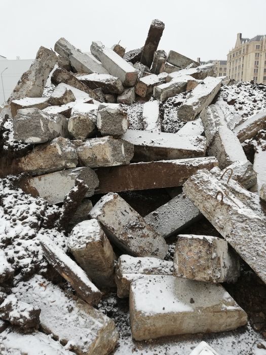 продам оголовки свай