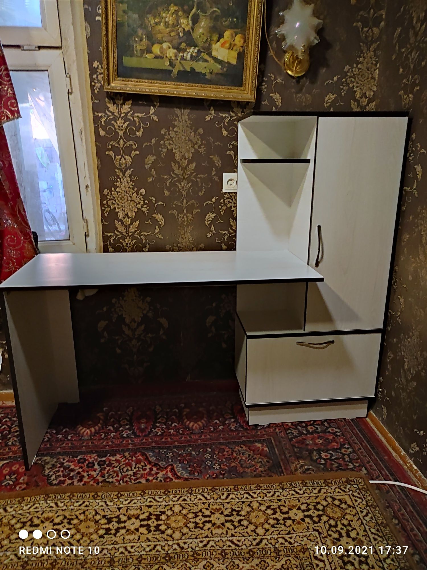 Новый письменный стол, бесплатная доставка и установка по Ташкенту