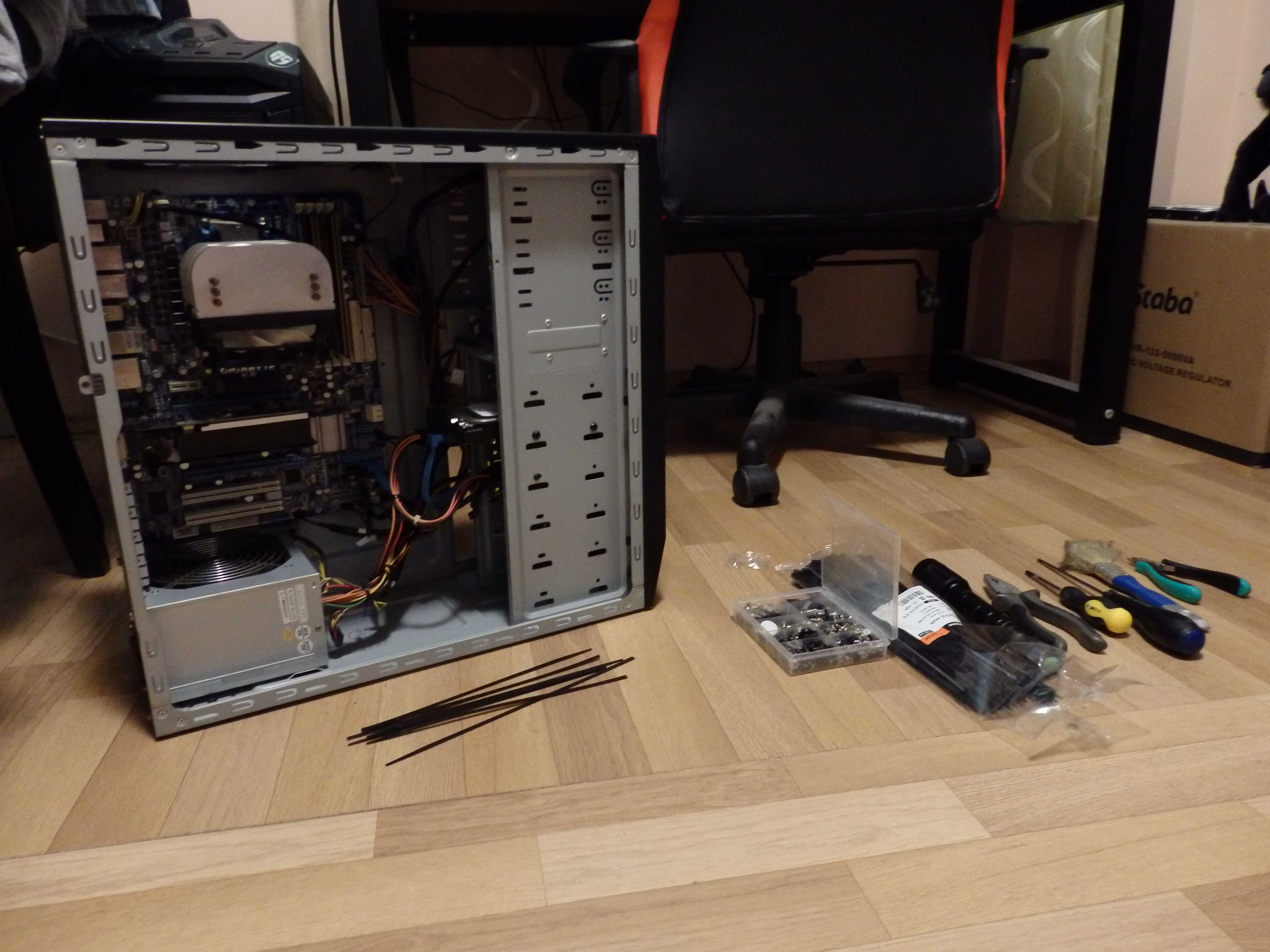 Компютър, Gigabyte GA-870A-UD3, Phenom 2 x4 955, 12 RAM ddr3, gt430