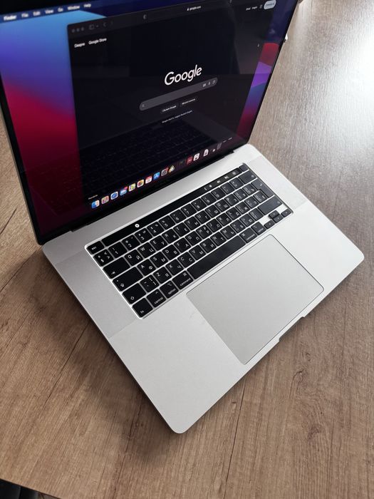 Macbook pro 2019 i7