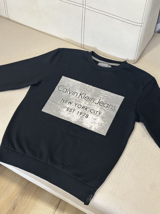 Тъмно син суичър Calvin Klein Jeans