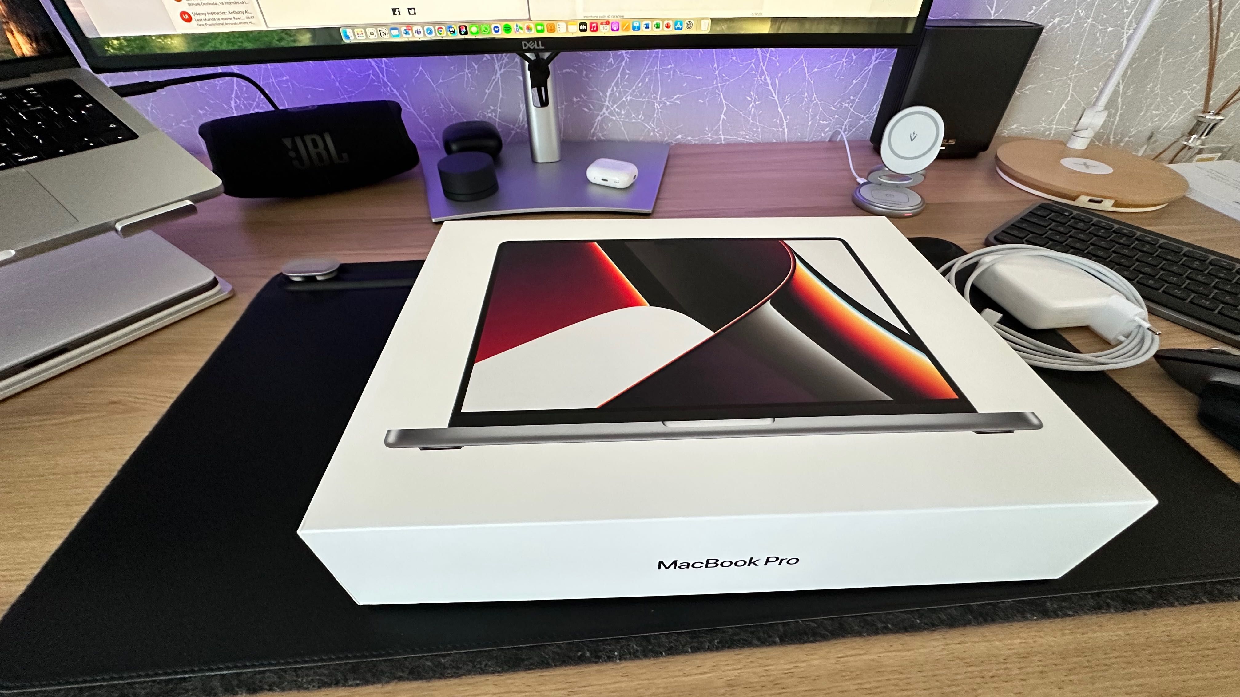 MacBook Pro 14" Space Gray M1 Pro 1TB (2021)