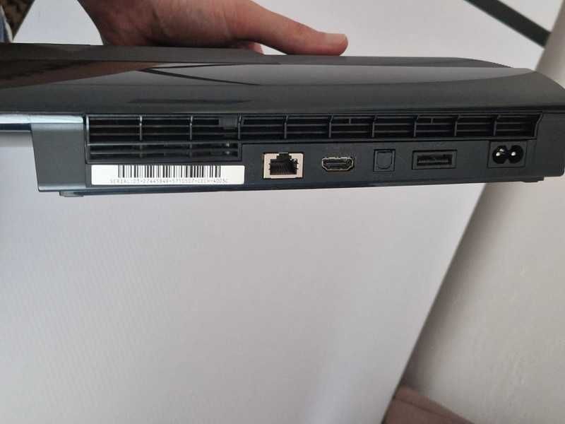 PlayStation 3 Super Slim – 500GB, stare impecabilă