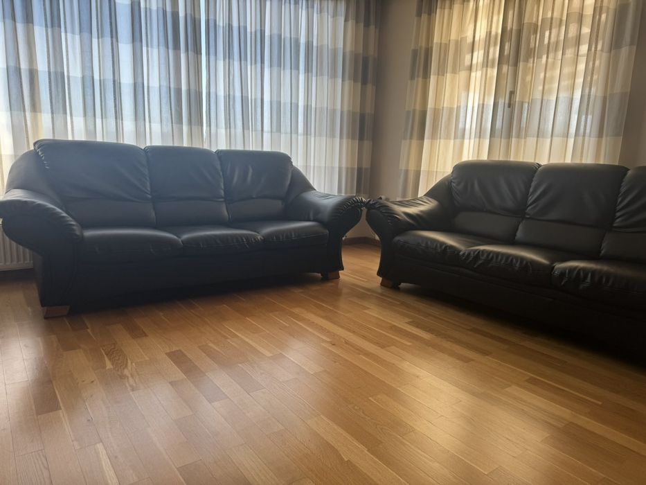 2 броя тройка дивани