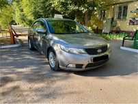 Продам Kia cerato 2012г 2л