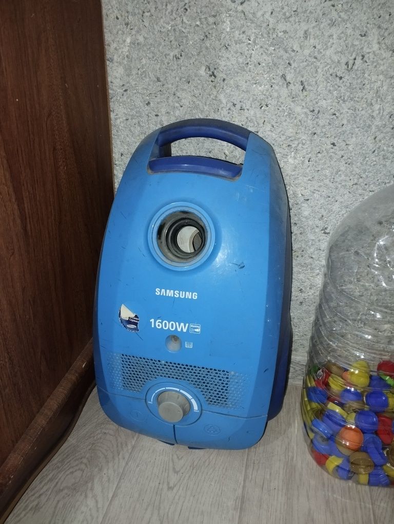 Продаётся уникальный пылесос