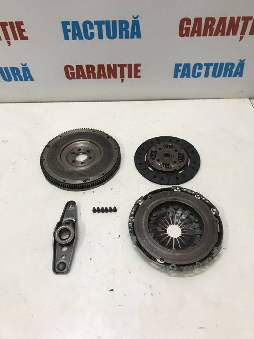 Kit ambreiaj volanta 1.6 5+1 BSE BGU BFQ AVU Golf 5 Jetta Touran A3
