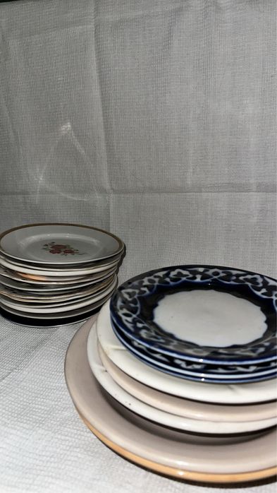 Продам разнобойные тарелки дешево