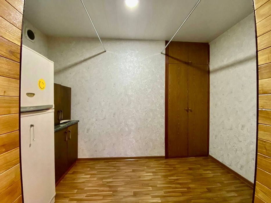 Продаётся квартира в ЦУМ Ц-7 Ор 110 Школа, Kafe Bon