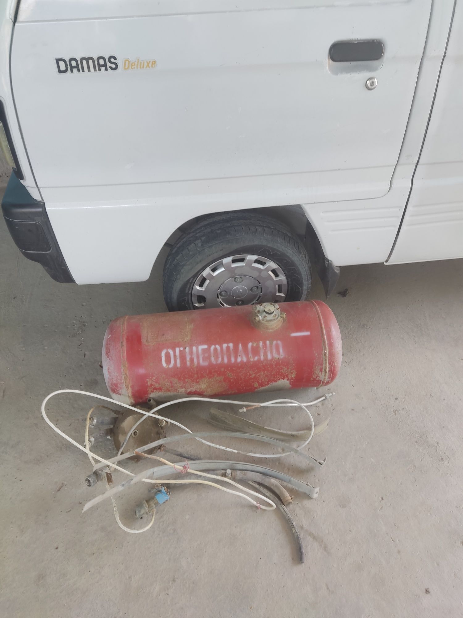 Pirapan gaz balon sotiladi
