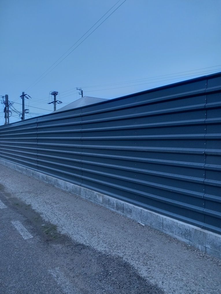 Construim garduri la comanda clientului