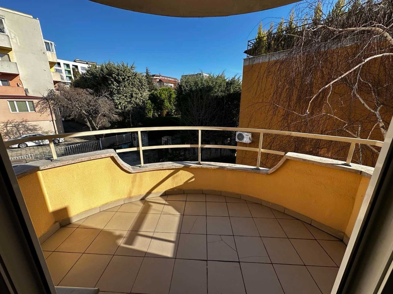 Дава се под наем Тристаен апартамент в Варна, Генералите - 90 кв.м за 561 € - Снимка #5