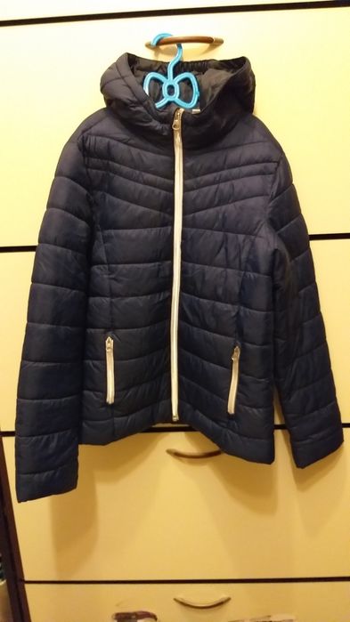 Продавам яке за момиче