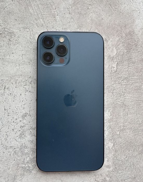 Iphone 12 pro max сост идеал
