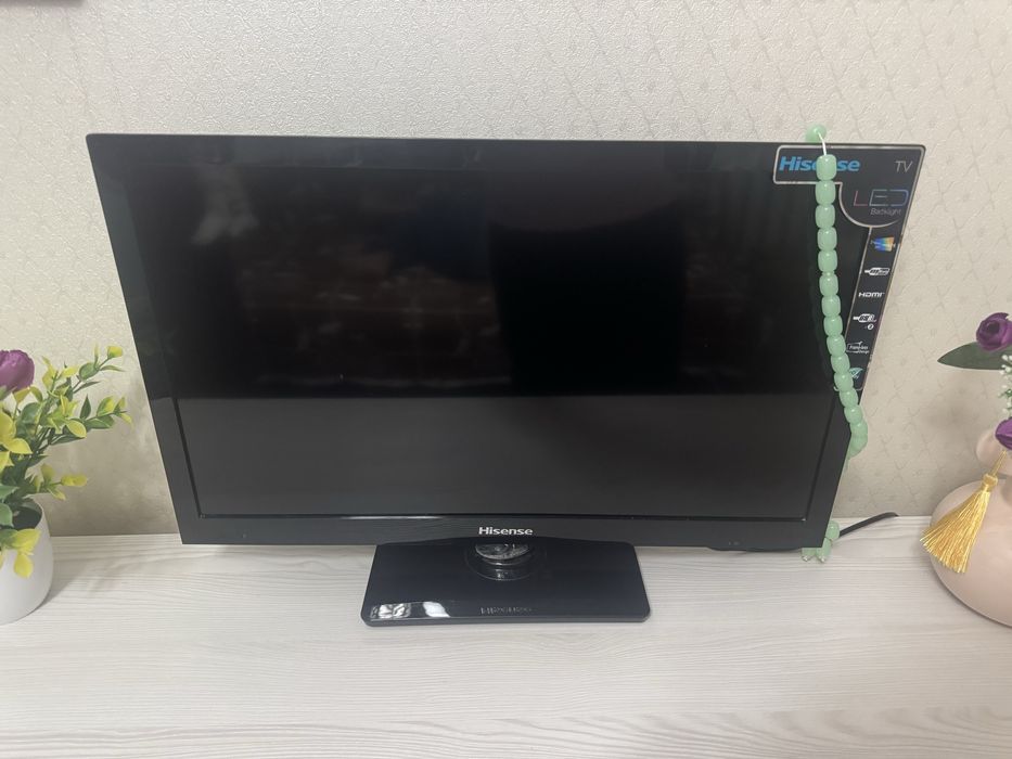 Телевизор маленький