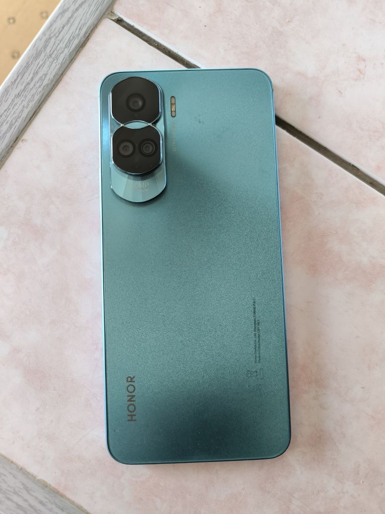 Honor 90. Lite  Rom:256GB   ram: 8GB холати аьло пачти янги ишлатилмаг