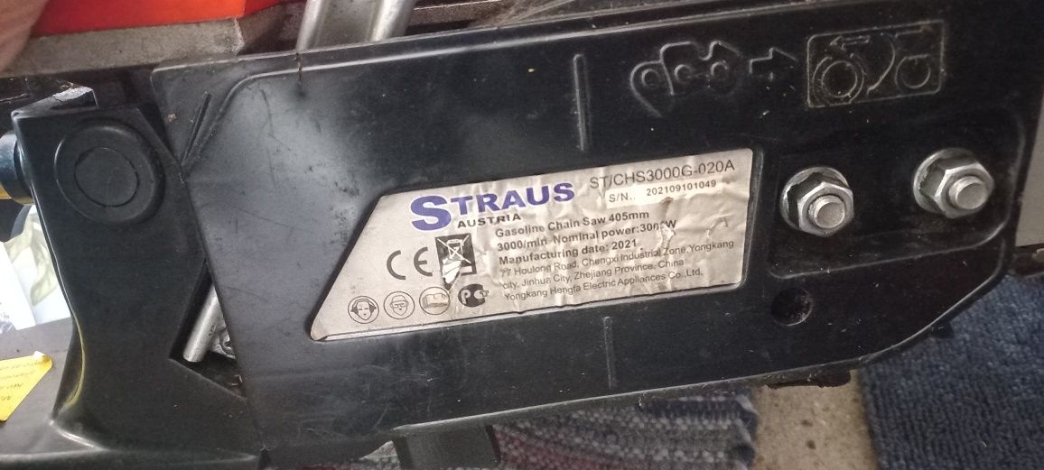 Vând motoferastrau Straus