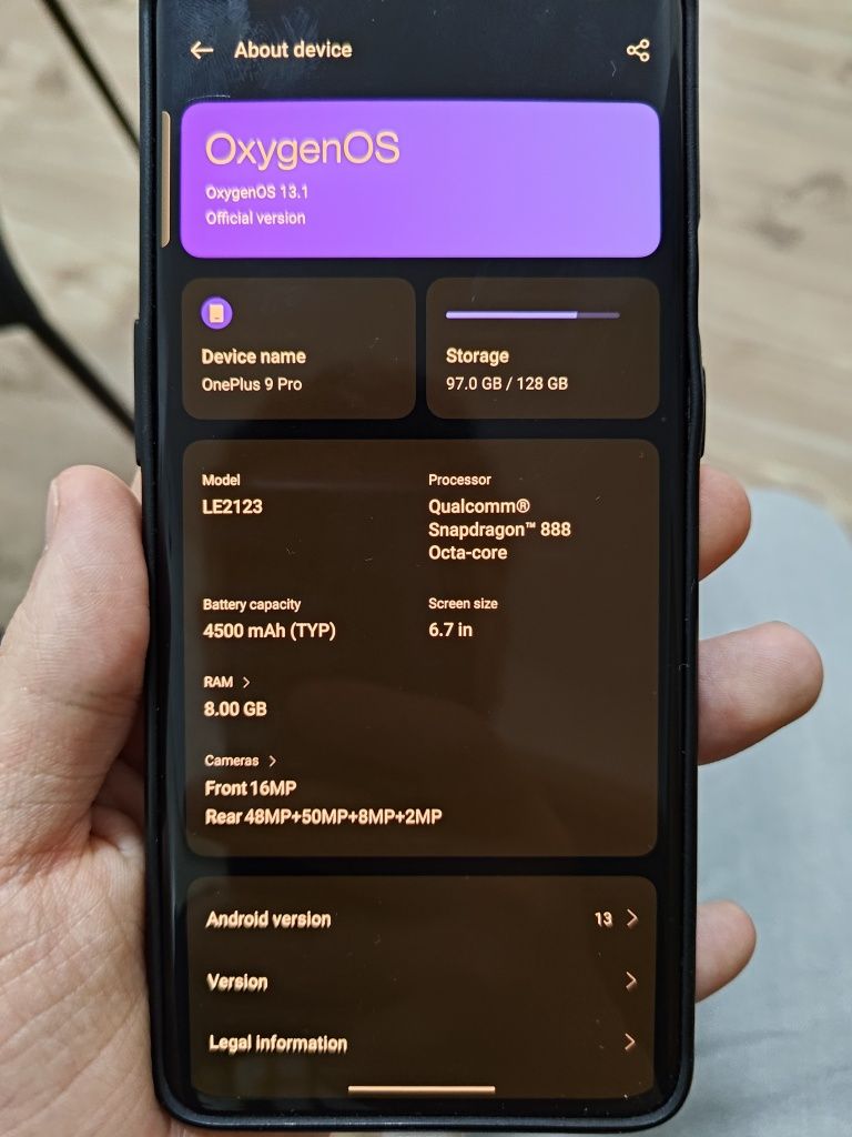 OnePlus 9 Pro 128 GB, 5G, 120 hz refresh rate