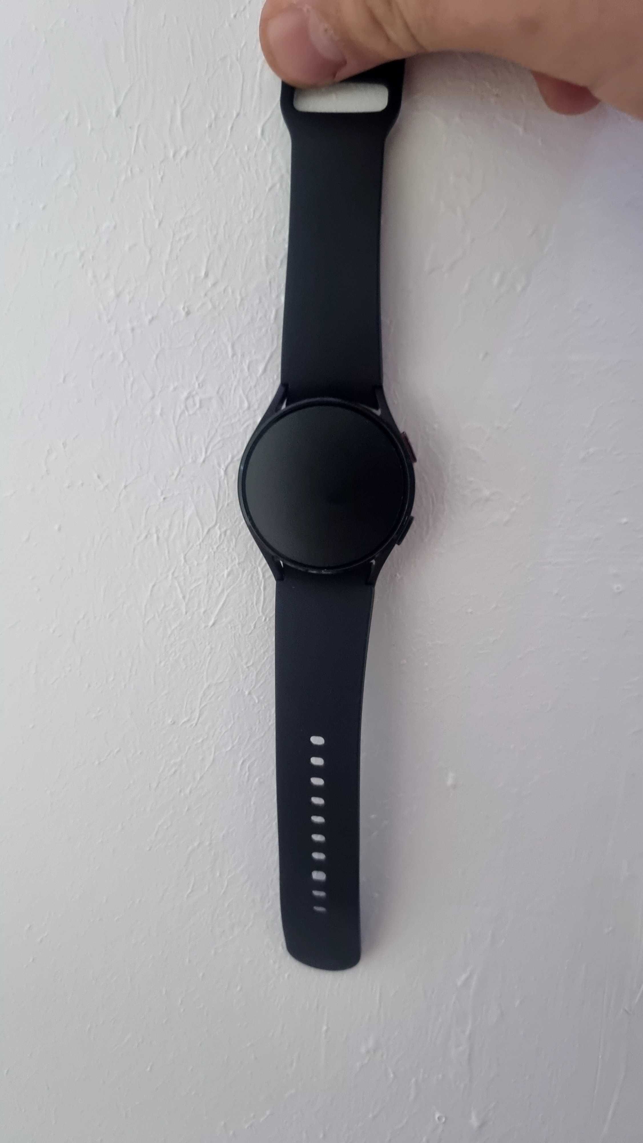 Samsung Galaxy Watch 4