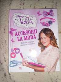 Violeta -accesorii la moda