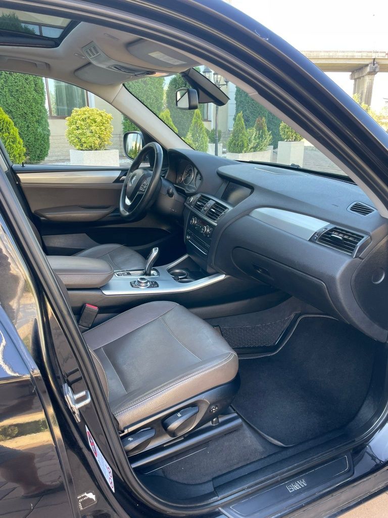 Vând BMW X3 2012 automat 2.0 184cp