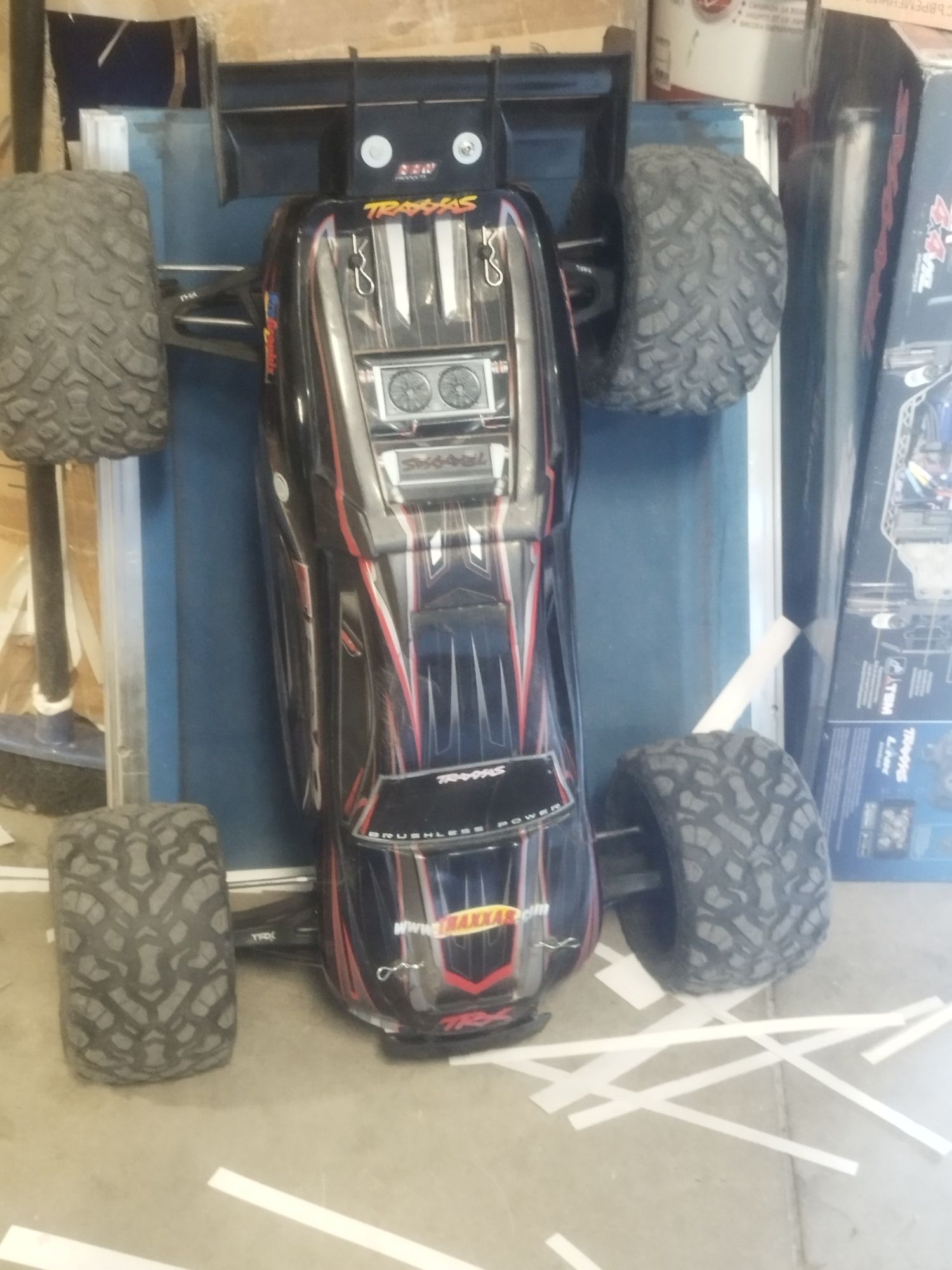 Traxxas e revo rc,рц