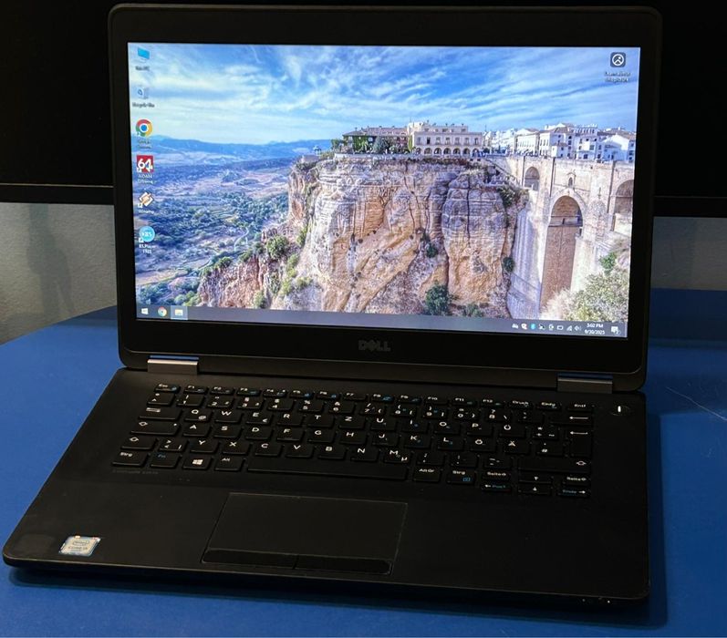 Laptop Dell Latitude intel i5 gen 6, 4GB DDR4 SSD 128GB