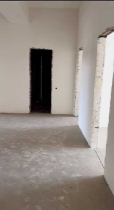 Продаётся 4-х комнатная квартира в ЖК "Gulobod"  Ц 26.