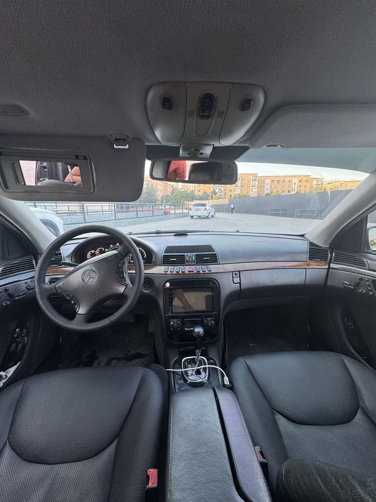 Mersedec benz 220
