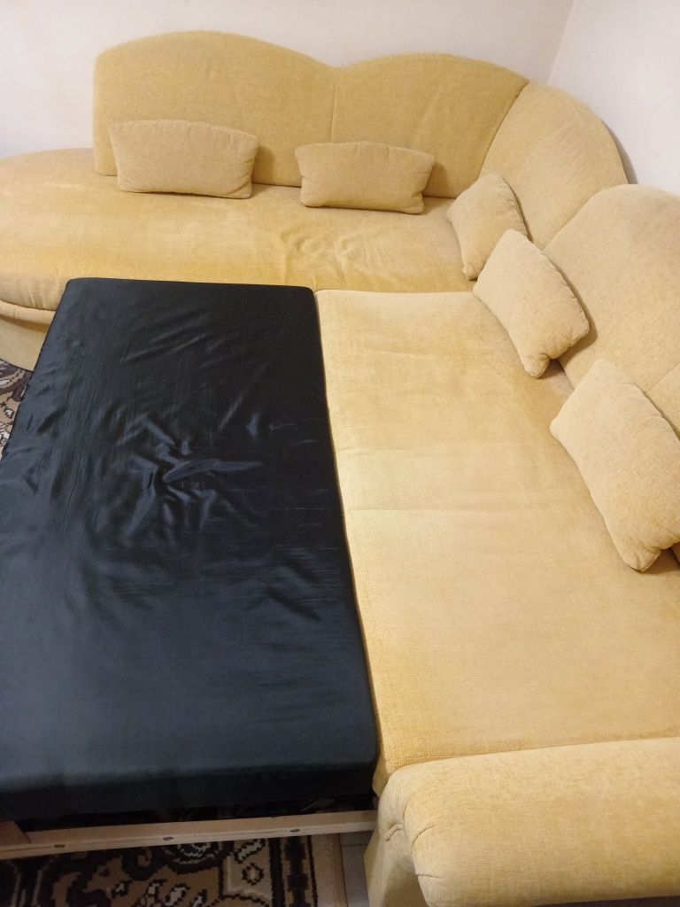 Colțar canapea cu fotoliu