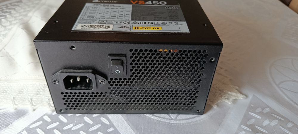 Sursa corsair 450w