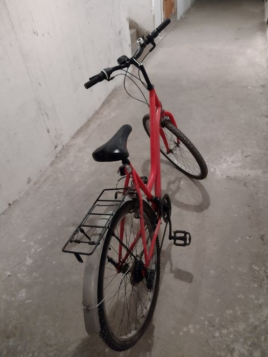 Vând  bicicletă. . Stare de funcționare bună. Preț 250 le bucata.